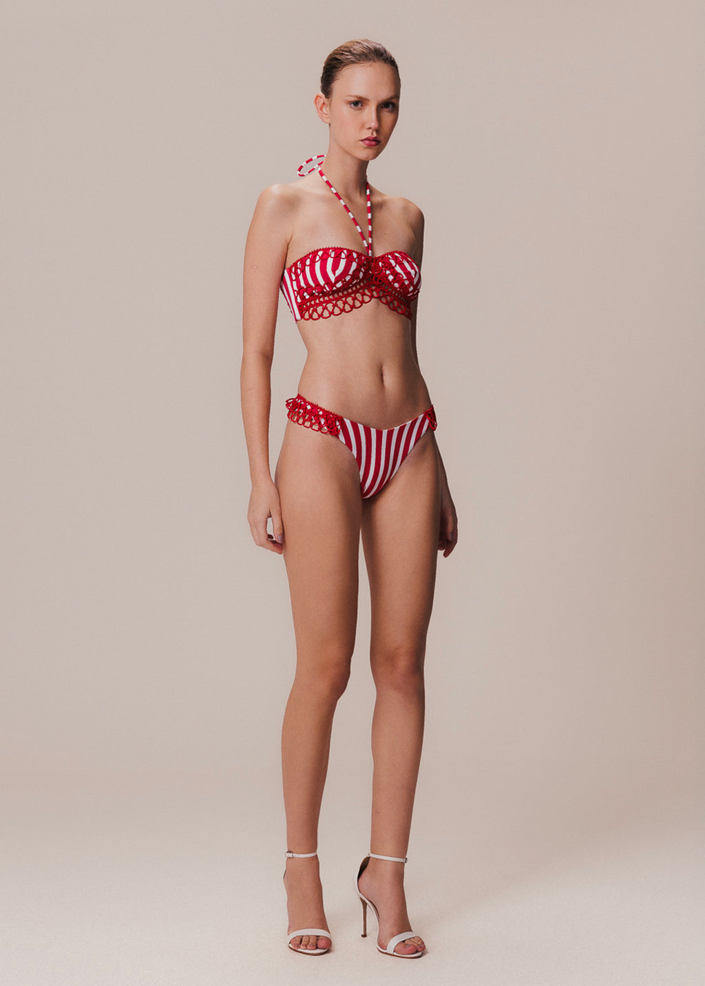 CALCINHA SLIP LISTRAS SIERRA