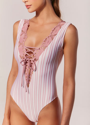 MAIO DECOTE V LISTRADO VISTA MARE