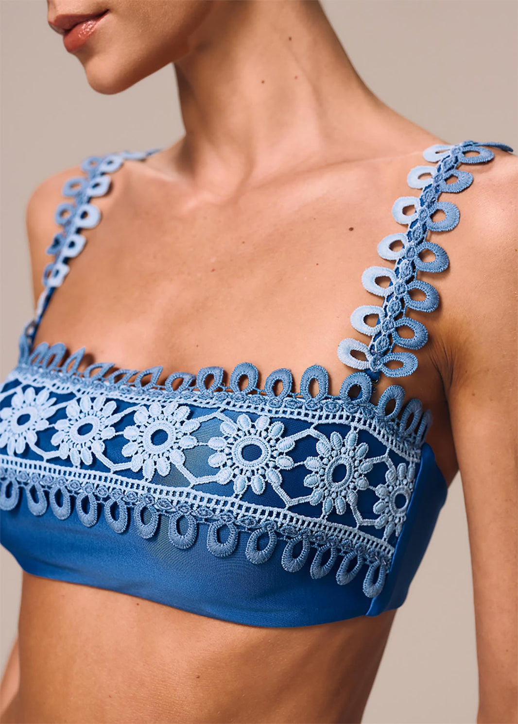 TOP BANDEAU COM ALCAS CAMMINO
