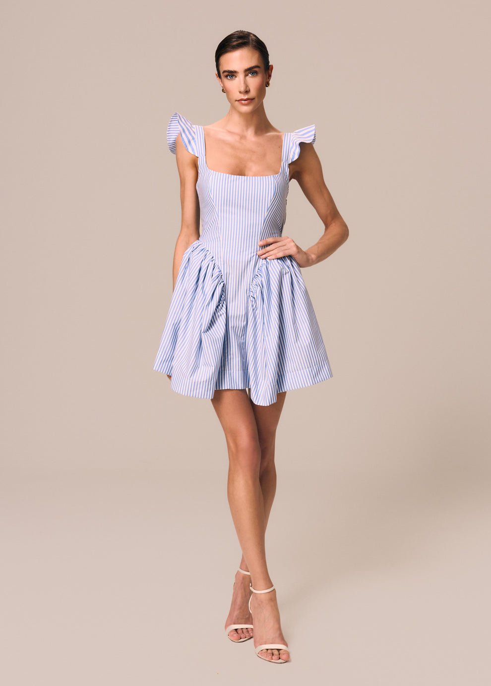 VESTIDO CURTO BASQUE RINATA