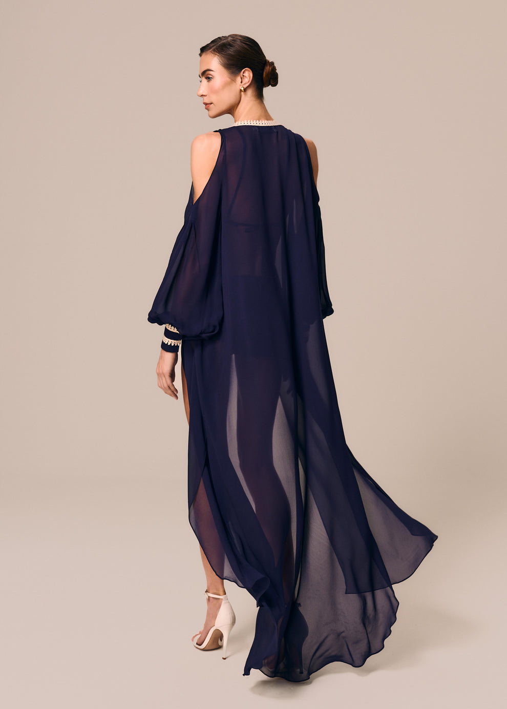 KAFTAN  RECORTE OMBRO VELATO