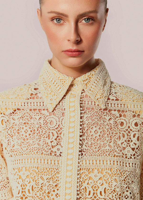 CAMISA M/L BORDADA INCANTO