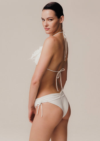 PANTIES WITH EMBROIDERED BOWS