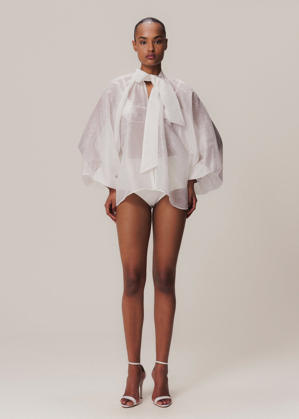 OFF WHITE