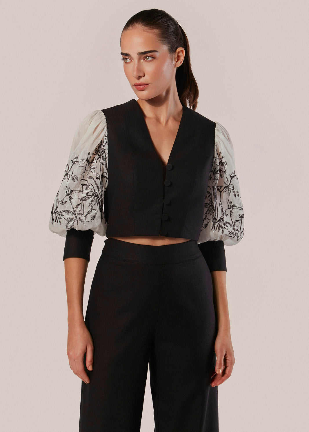 BLAZER CURTO MANGAS 3/4 BORDADO MARE FIORITO