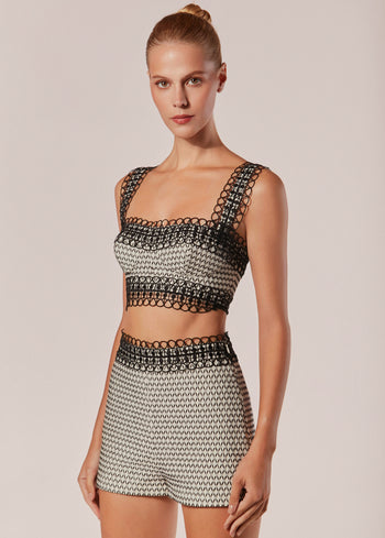 SHORT CURTO DIVINITA