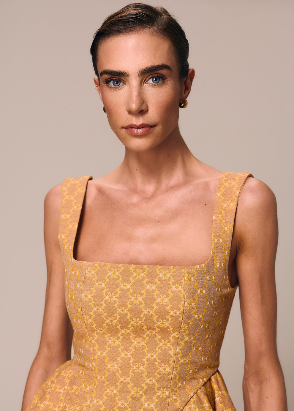 BLUSA BASQUE COM ALCAS INSTANTE