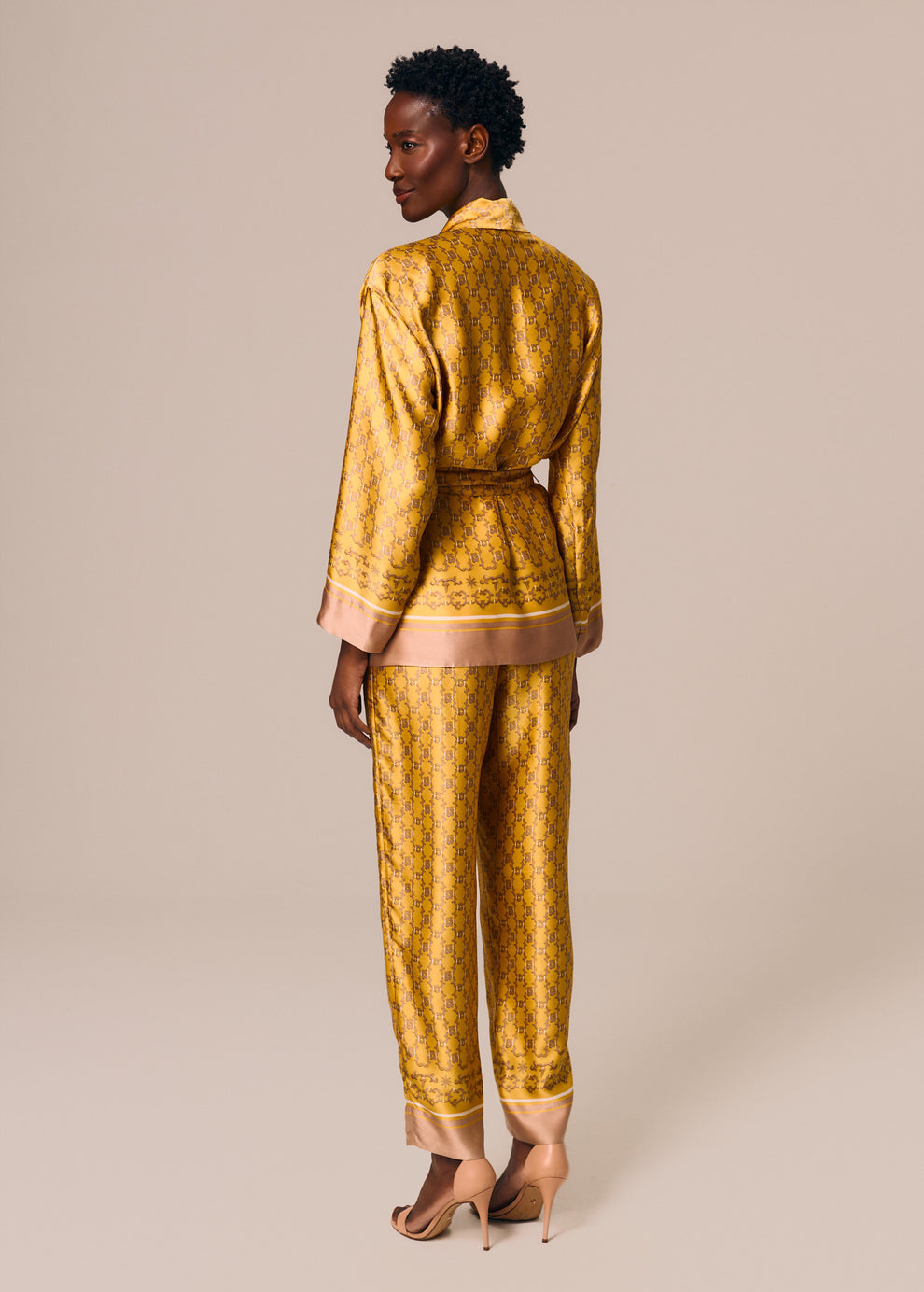KIMONO CURTO COM FAIXA SOL