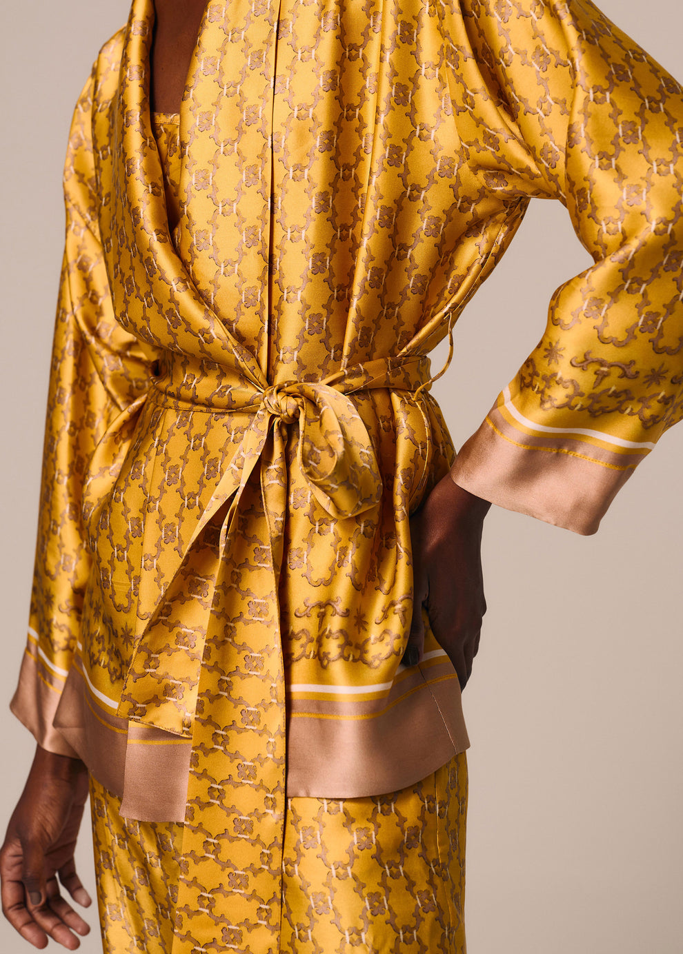 KIMONO CURTO COM FAIXA SOL