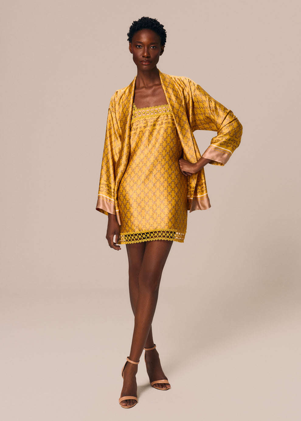 KIMONO CURTO COM FAIXA SOL