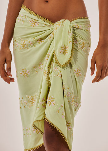 SAIA PAREO BORDADA PORTAIS