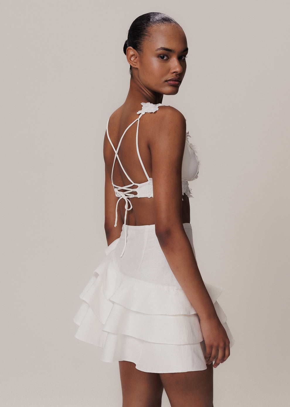 OFF WHITE
