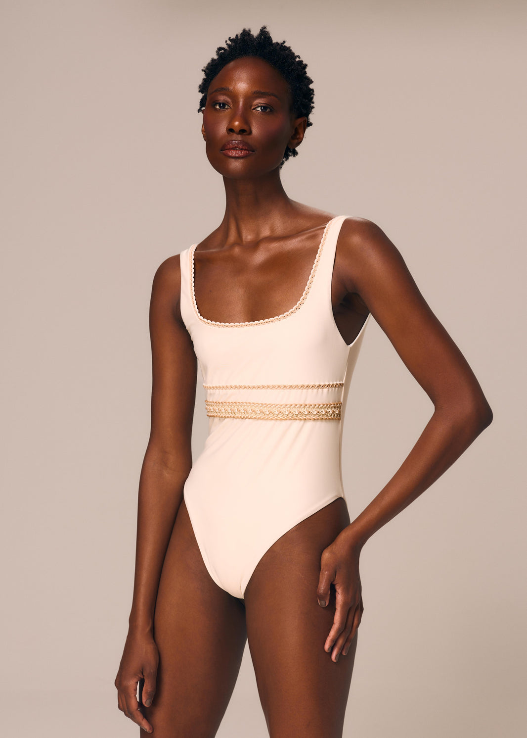 OFF WHITE E BEGE