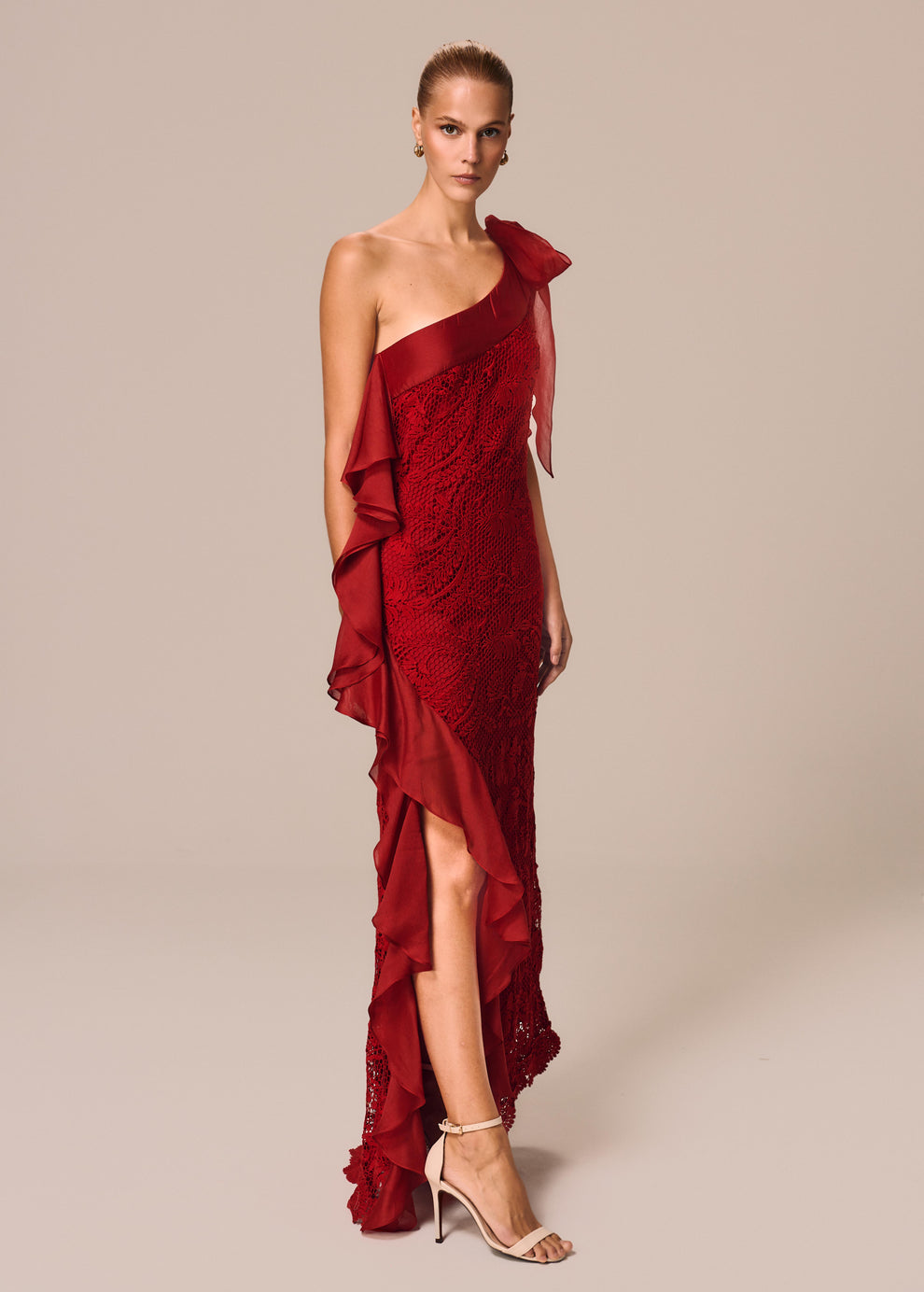 VESTIDO ASSIMETRICO COM BABADOS RADICE